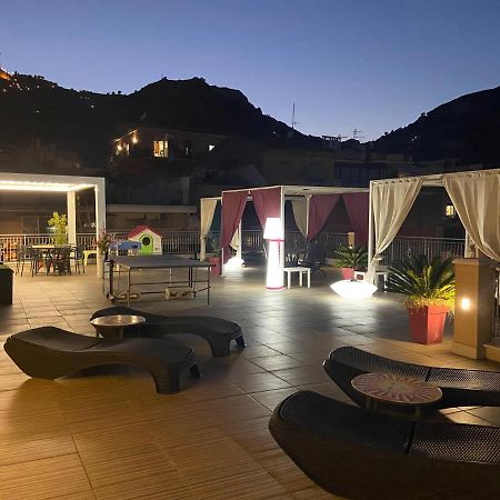I Due Grifoni Apartments Taormina Exterior photo