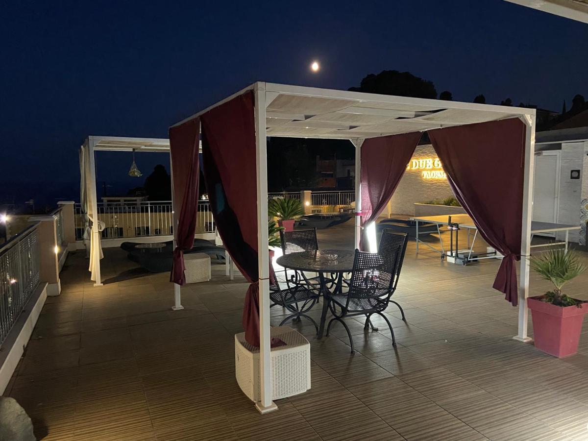 I Due Grifoni Apartments Taormina Exterior photo